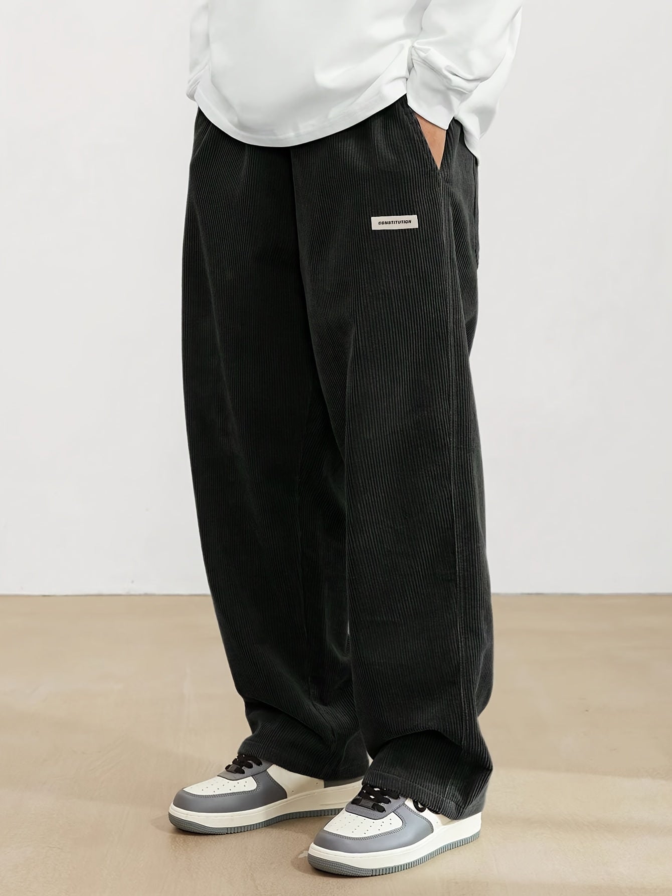 Adrian – Męskie spodnie sztruksowe w stylu casual