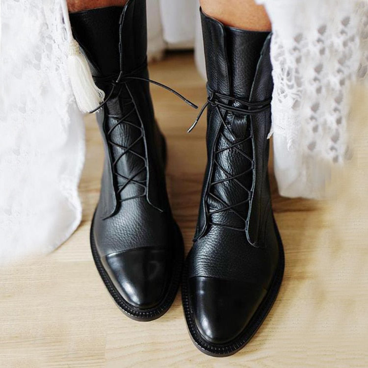 Ewelina – Skórzane Damskie Botki Sznurowane w Stylu Vintage
