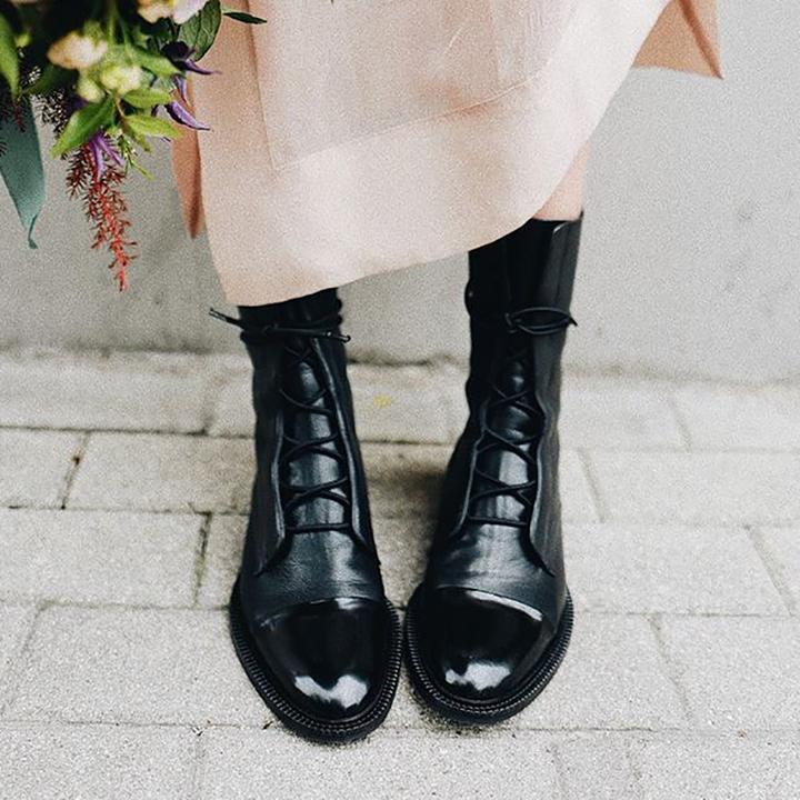 Ewelina – Skórzane Damskie Botki Sznurowane w Stylu Vintage