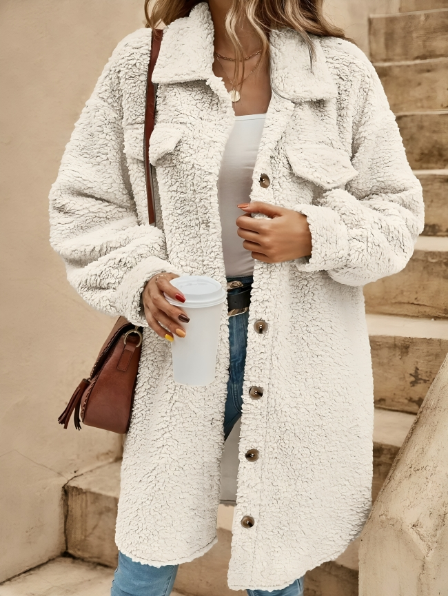 Selene – Damska kurtka oversize z guzikami