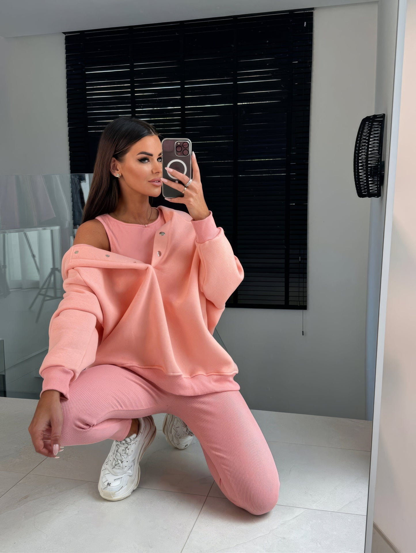 Lena – Stylowy Dres Damski z Bluzy i Legginsów