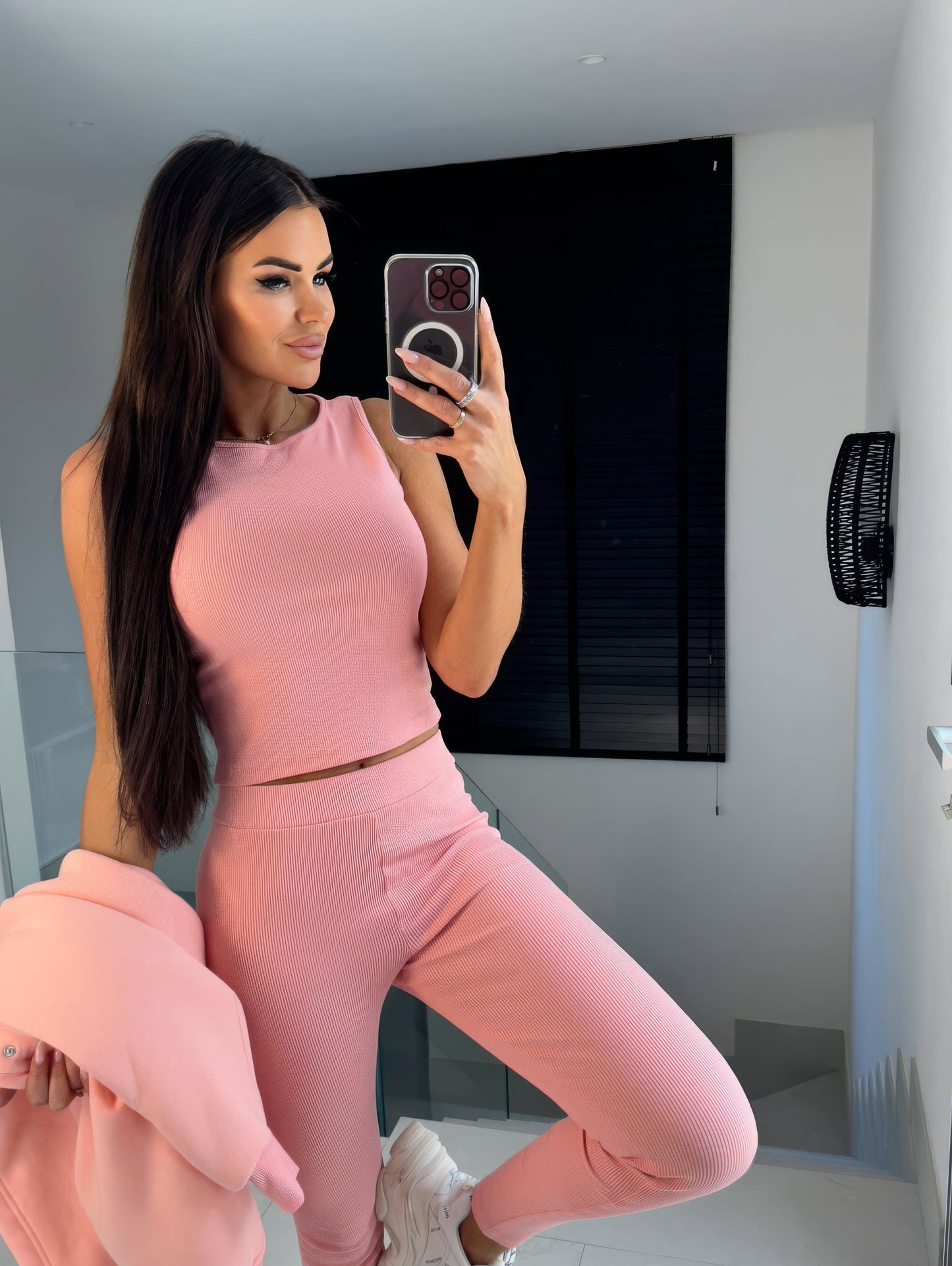 Lena – Stylowy Dres Damski z Bluzy i Legginsów