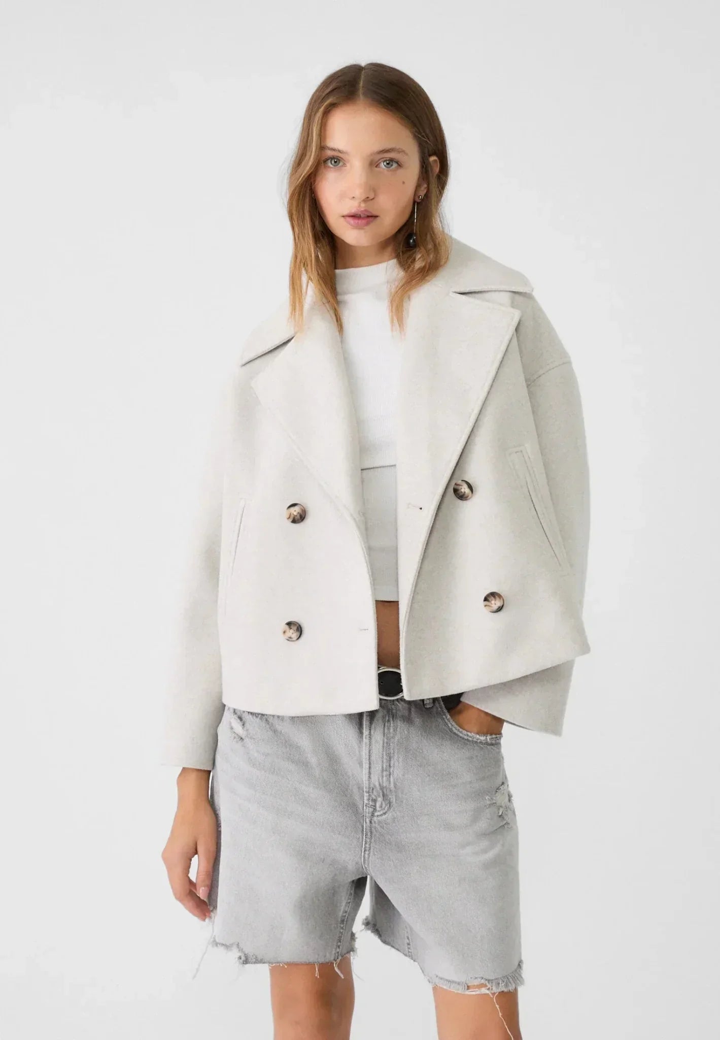 Zofia – Krótki Wełniany Płaszcz Damski Oversize