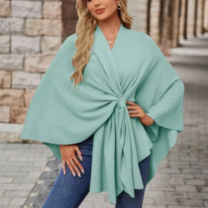 Klaudia – Eleganckie Poncho Damskie z Wiązaniem w Talii