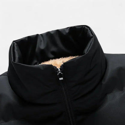 Lucas – Ocieplana kamizelka męska pikowana z wysoką stójką