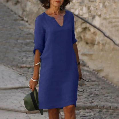 Elena – Lniana sukienka z dekoltem w serek i rękawami trzy czwarte