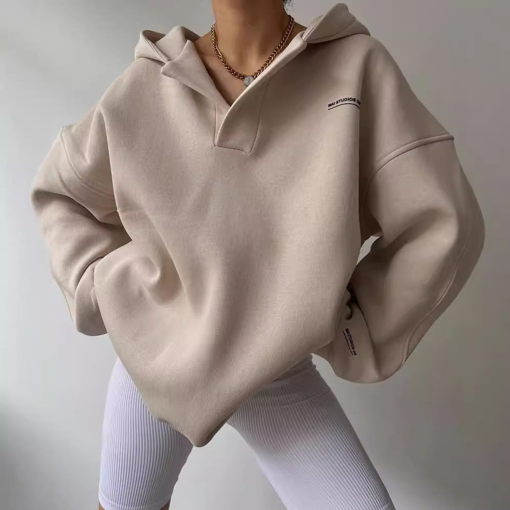 Hoodie damski oversize z dekoltem polo i kapturem | N&W - 5 - Nowa-aura