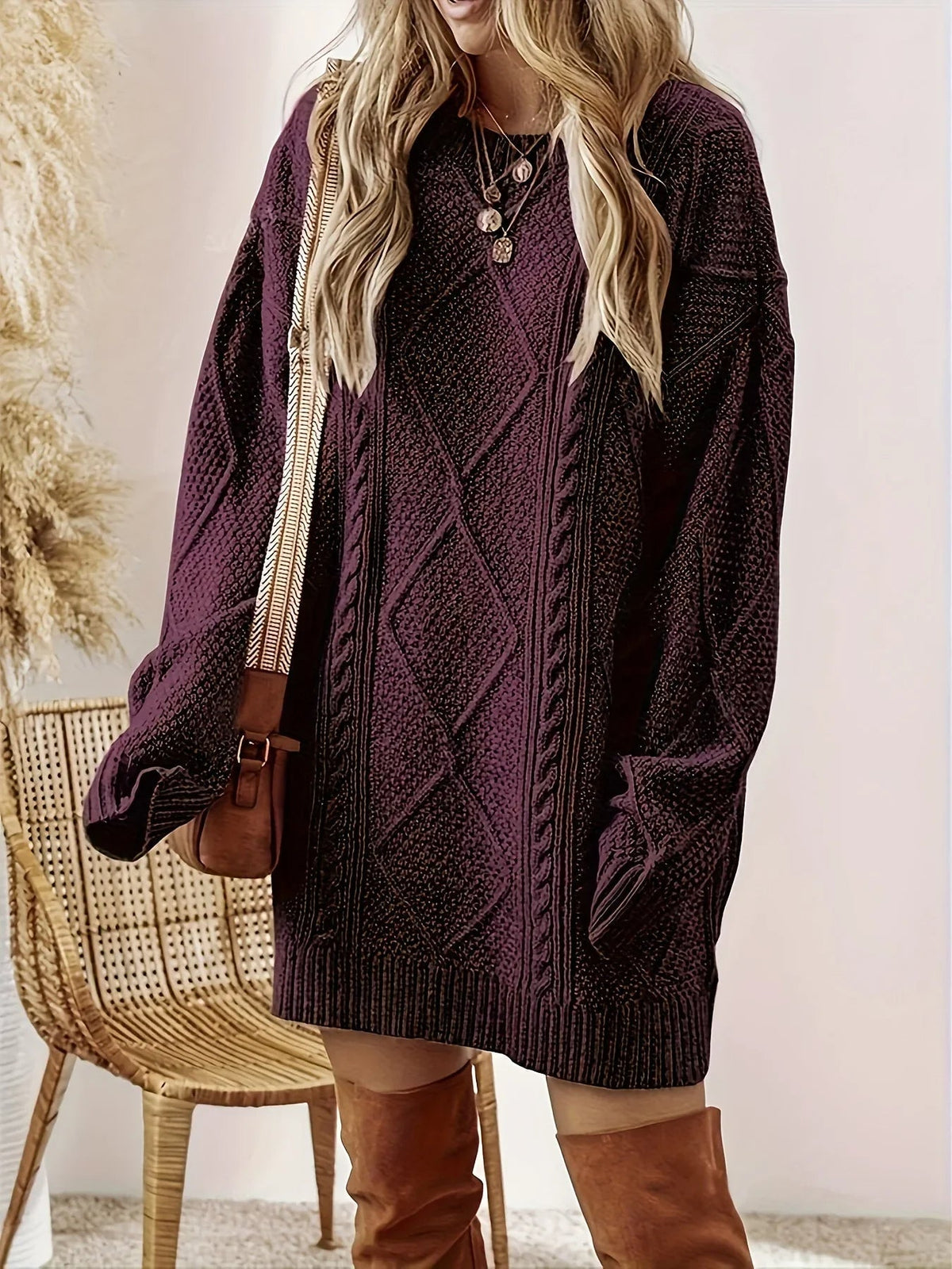 Pullover damski w oversize'owym fasonie z wyjątkowym wzorem | N&W - 9 - Nowa-aura