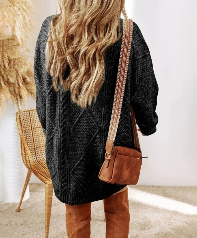 Pullover damski w oversize'owym fasonie z wyjątkowym wzorem | N&W - 11 - Nowa-aura