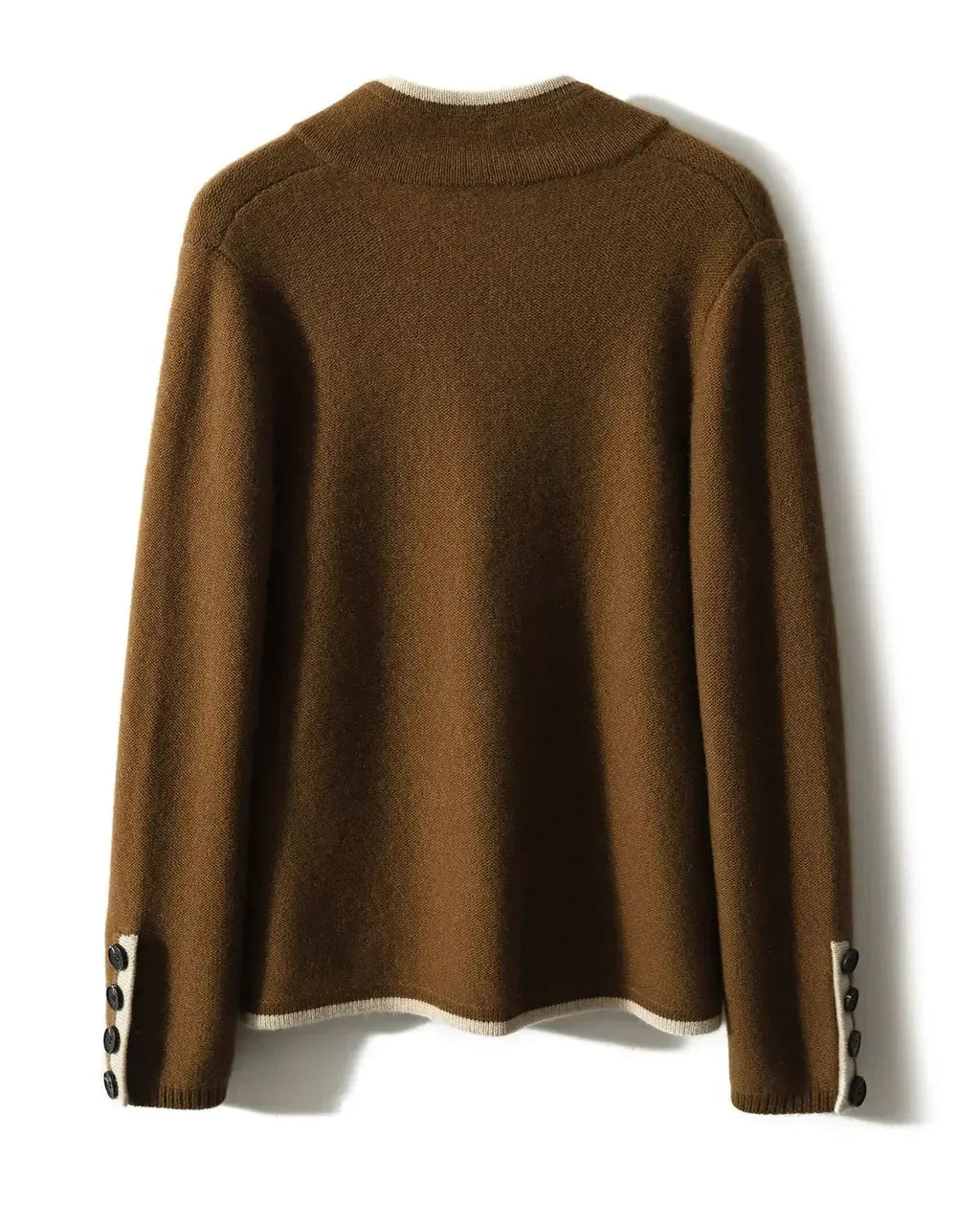 Cardigan damski z guzikami i kieszeniami | N&W - 4 - Nowa-aura