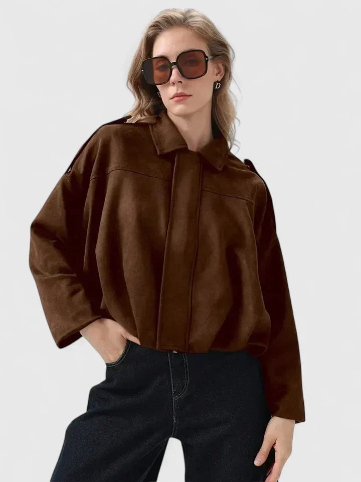 Kurtka damska o luźnym kroju z praktycznymi detalami | N&W - 6 - Nowa-aura