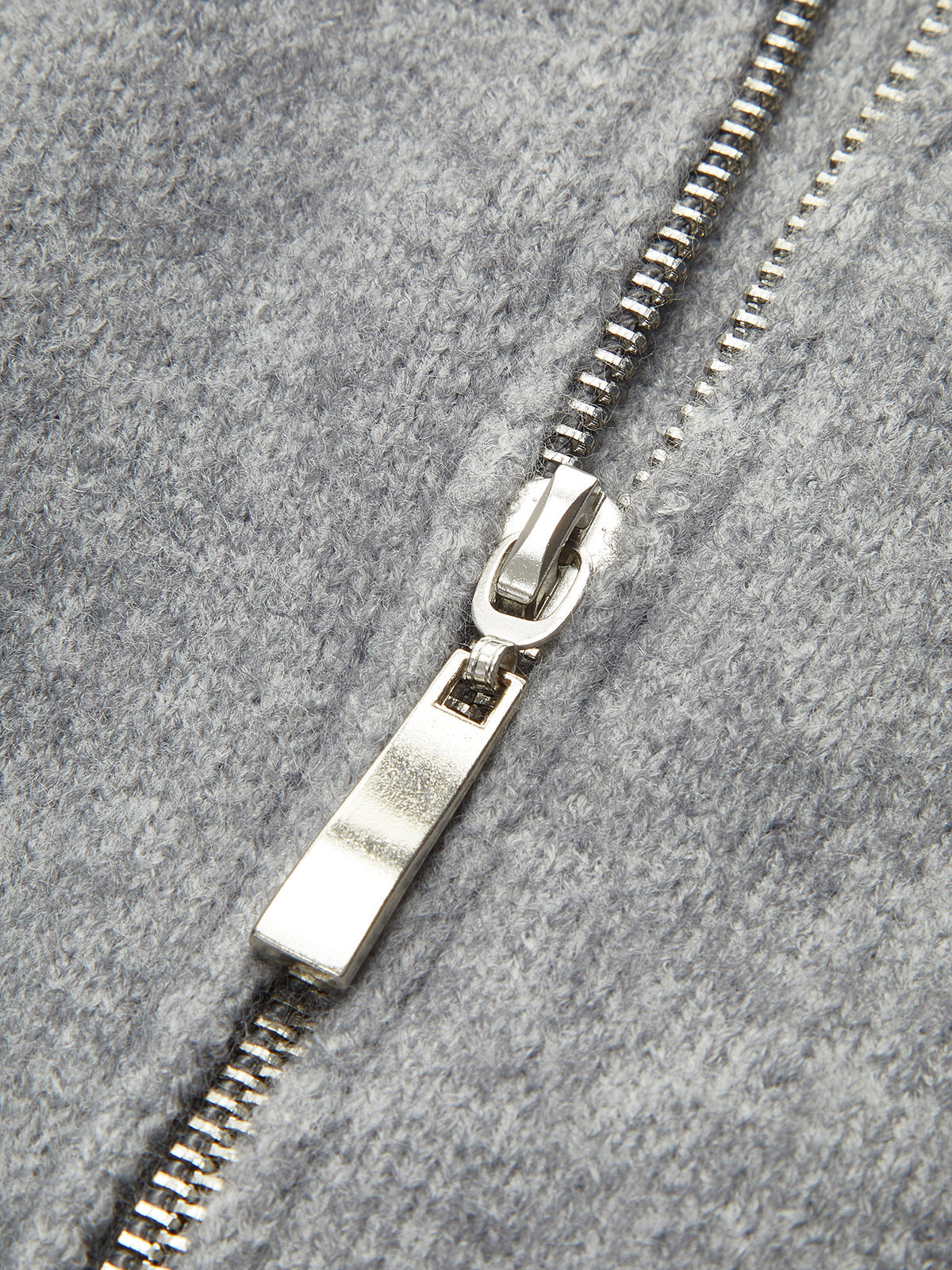 Damski cardigan oversize z wysokim kołnierzem i zamkiem | N&W - 5 - Nowa-aura