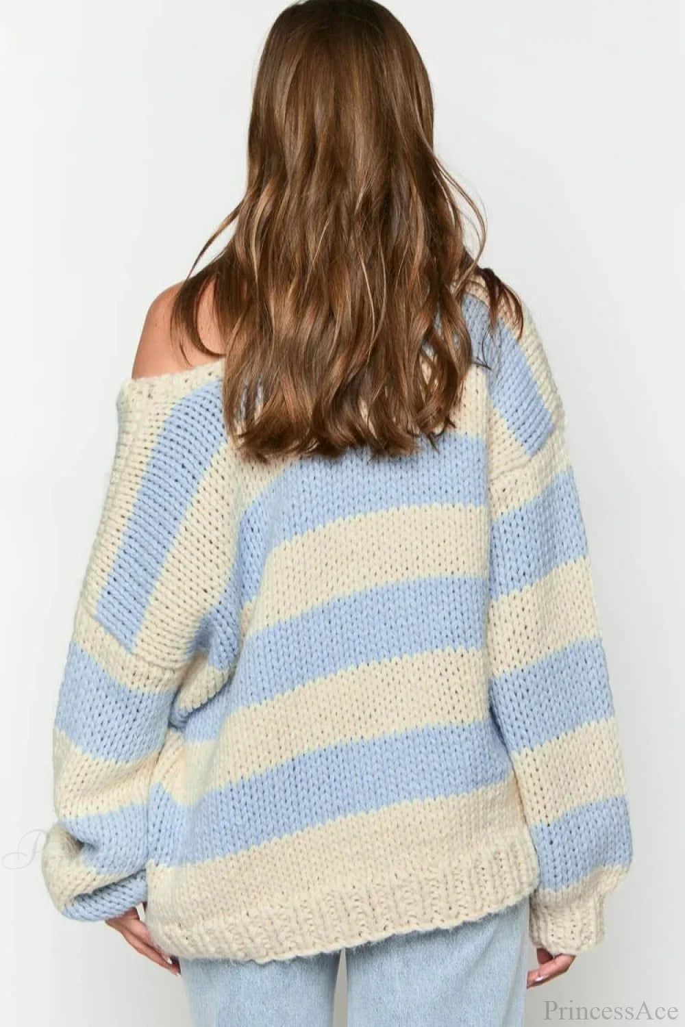 Pullover Damski Oversized z Dekoltem Off-Shoulder i Paskami | N&W - 9 - Nowa-aura