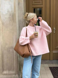 Pullover damski o oversize'owym kroju z długimi rękawami | N&W - 4 - Nowa-aura