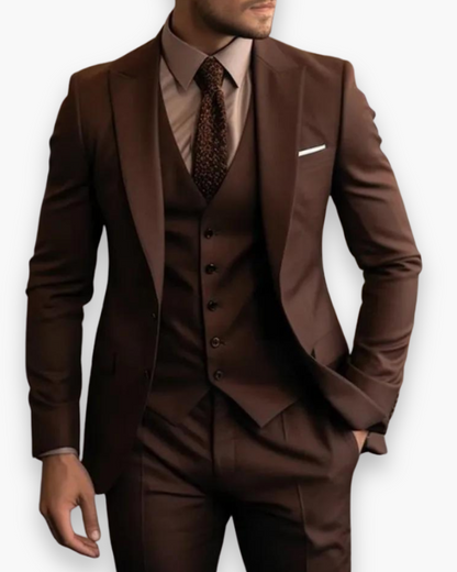 Dominik – Trzyczęściowy garnitur slim fit męski