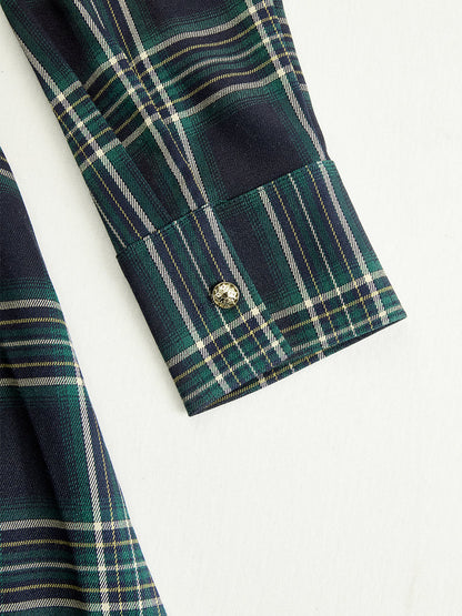 Helena – Długa sukienka koszulowa w kratę