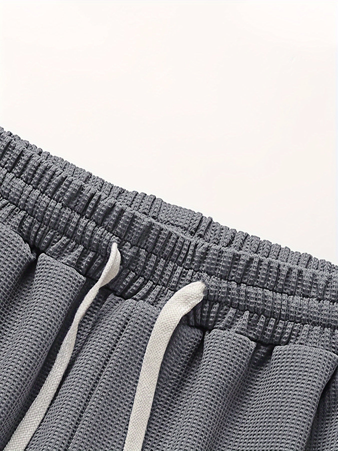 Noah – Minimalistyczny zestaw T-shirt i szorty