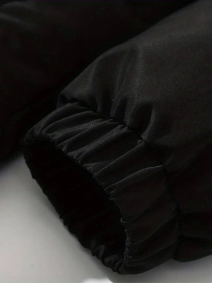 Amelia – Pikowana kurtka damska z kapturem i miękkim futerkiem