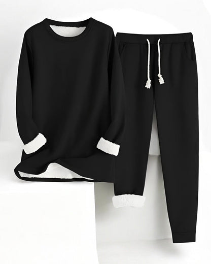 Amelia – Dwuczęściowy damski komplet dresowy z miękkim ociepleniem