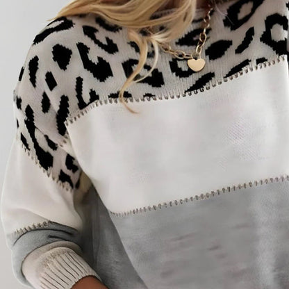 Chloe – Dzianinowy sweter z panelowym wzorem i subtelnym animal print dla kobiet