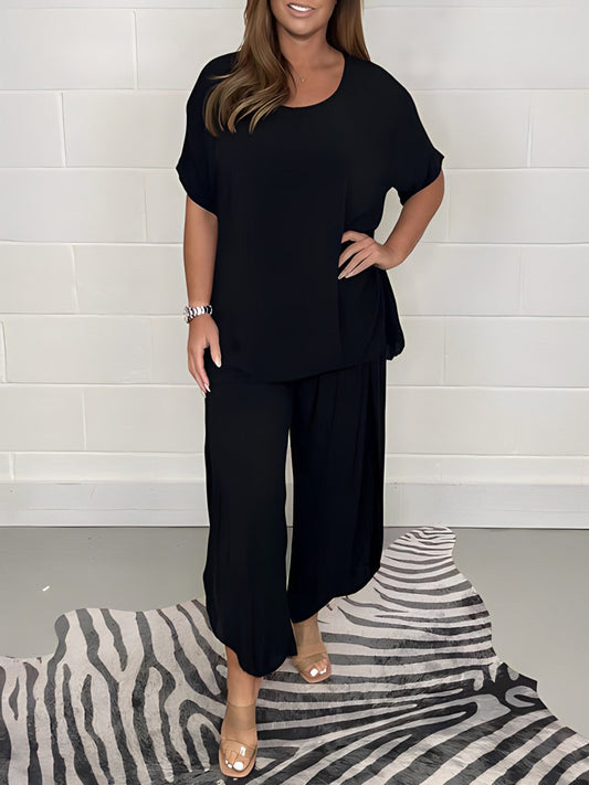 Verona – Damski komplet dresowy z kapturem i ozdobnymi detalami