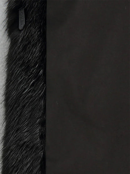 Amelia – Elegancki Płaszcz z Kapturem o Luksusowym Wykończeniu