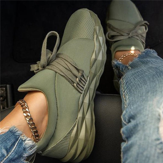 Livia – Damskie sneakersy sportowe z grubą podeszwą