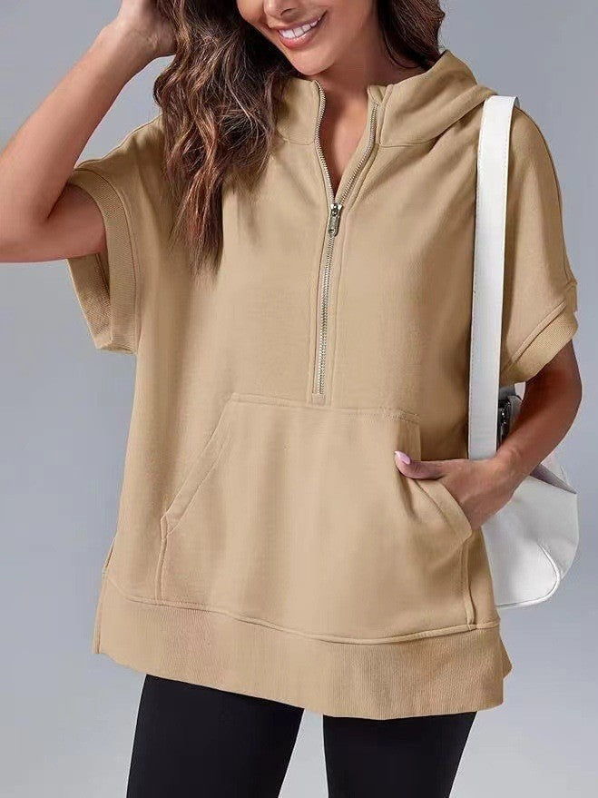 Aura – Damska bluza oversize z krótkim rękawem i kapturem