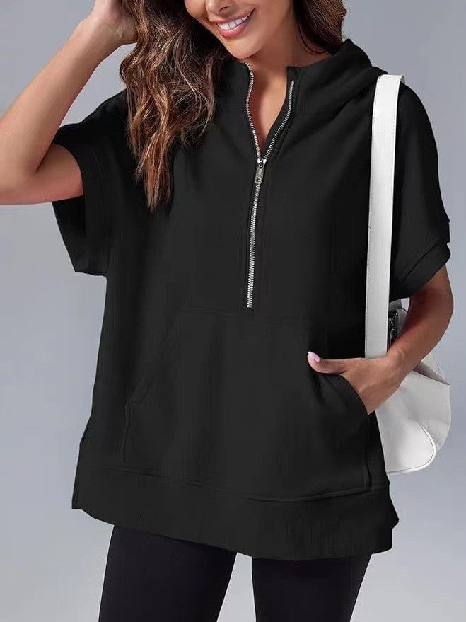 Aura – Damska bluza oversize z krótkim rękawem i kapturem