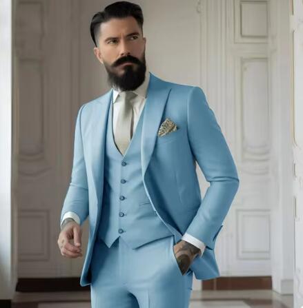 James – Elegancki Dopasowany Garnitur Męski Trzyczęściowy