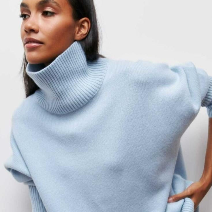 Mira – Damski sweter z golfem o luźnym kroju