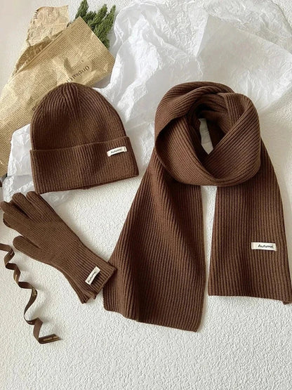 Aitana – Zimowy zestaw damski: czapka, szalik i rękawiczki z dzianiny