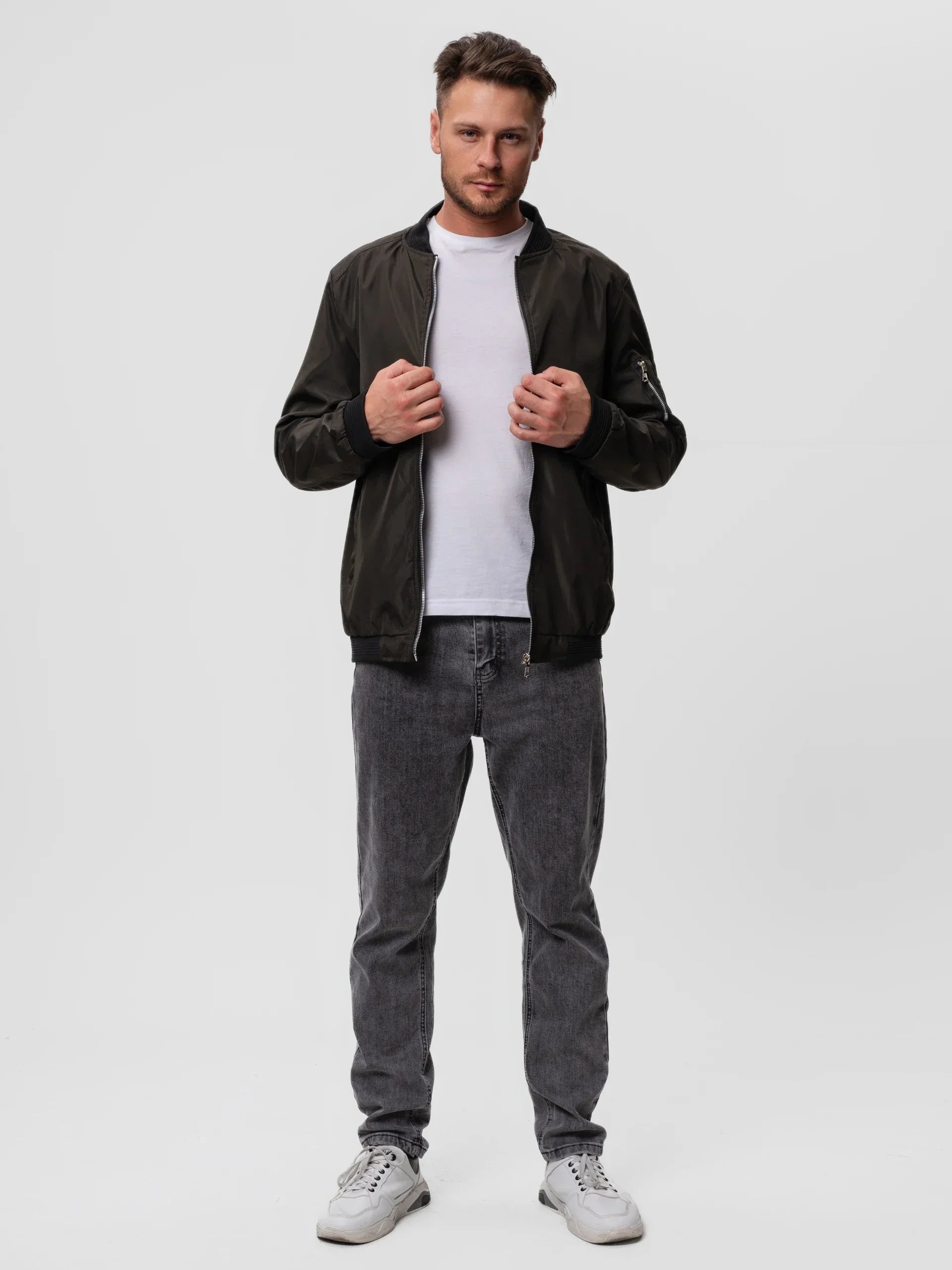 Elegancka męska bomberka slim fit z zamkiem błyskawicznym - J&B - 5 - Nowa-aura