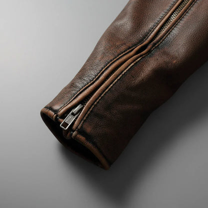 Marek – Męska skórzana kurtka z ozdobnymi przeszyciami i stójką