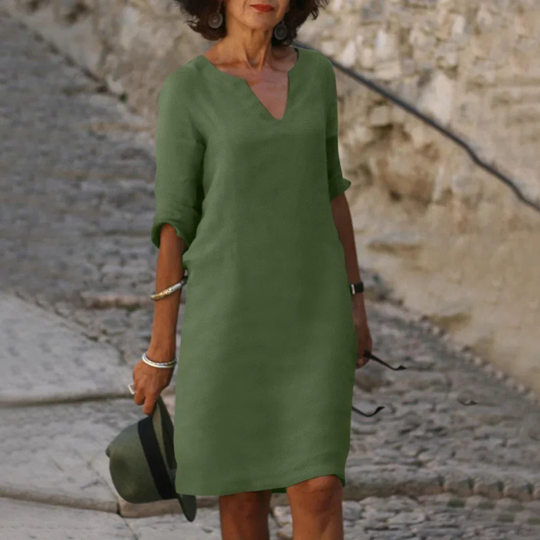 Nina – Women's dress with V-neck and 3/4 sleeves - Image 4