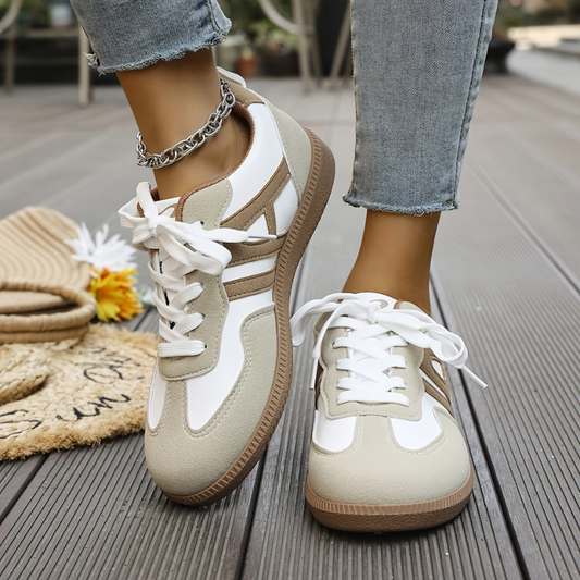 Luna - Damskie sneakersy w stylu retro z kontrastowymi wstawkami