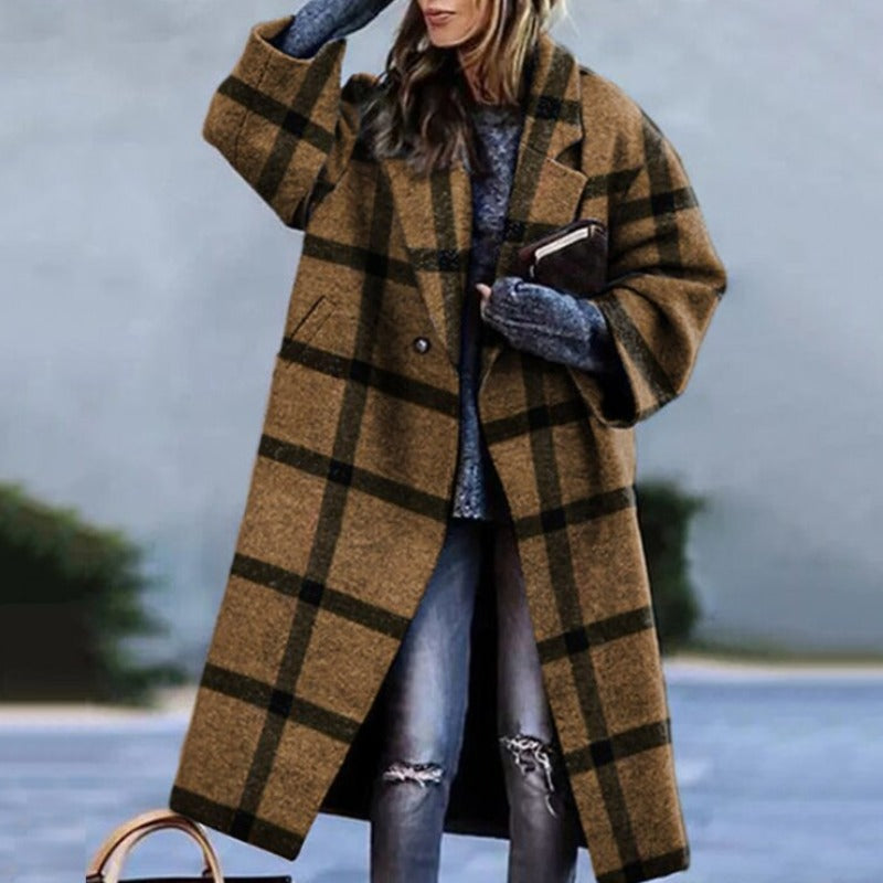 Julia – Wełniany Płaszcz Damski w Modną Kratę Oversize