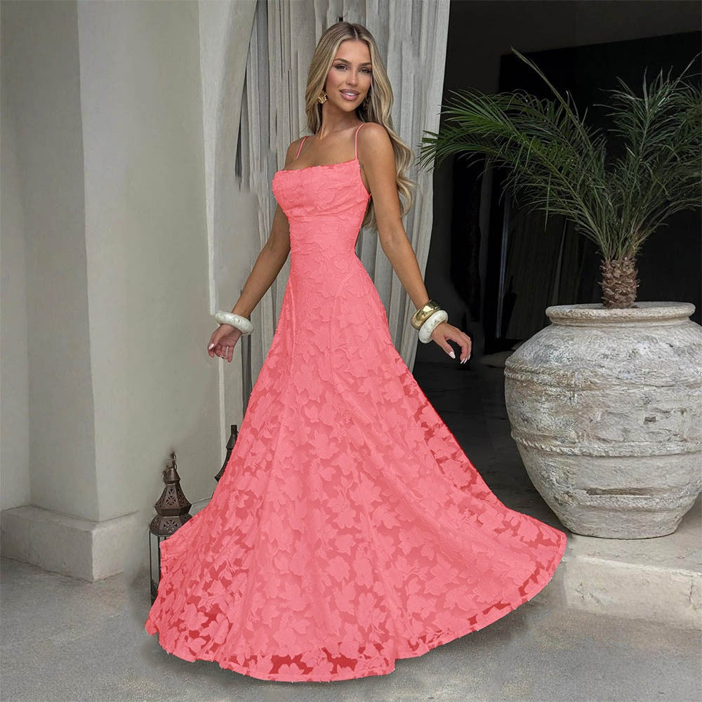 Annika – Elegancka damska sukienka o kroju litery A z cienkimi ramiączkami