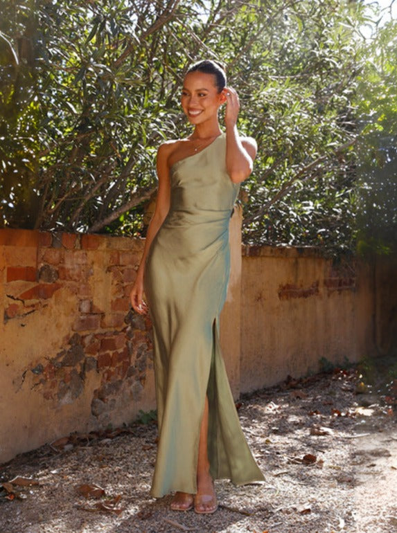 Leni – Sexy Dress with Asymmetrical Slit - Image 2
