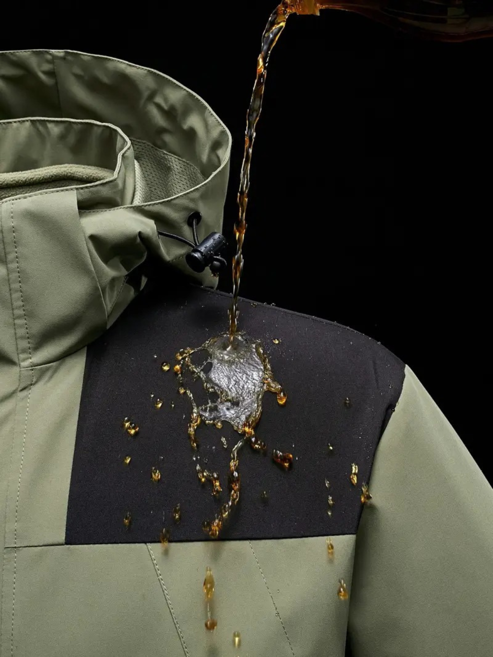 Noah – Funkcjonalna kurtka męska outdoorowa z kapturem